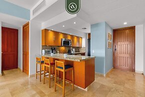 Stylish 2 BR Condo - Pools - Golf - Membership