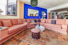 Oceanview 2BR Condo - Romantic Zone - Rooftop Pool