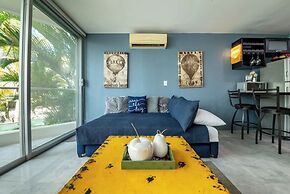 Beachfront Duplex With Multiple Pools - Beachclub