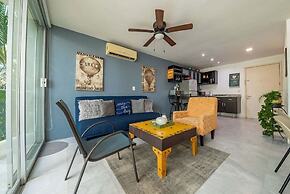 Beachfront Duplex With Multiple Pools - Beachclub