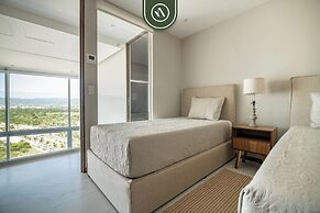 Stunning Oceanview Two Story Condo - Beach - Gym