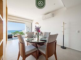 Oceanview 1 BR Condo - Private Beach - Pools