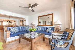 Ocean View 2Br Condo-balcony-beach-pool - 610