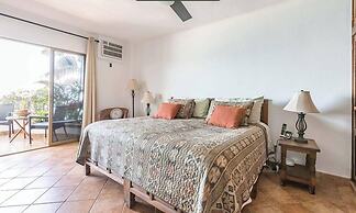 Ocean View 2Br Condo-balcony-beach-pool - 610