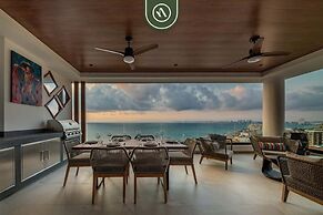 Luxury 2 BR Condo With Beachview - Rooftop Pool
