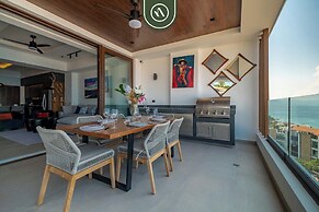 Luxury 2 BR Condo With Beachview - Rooftop Pool