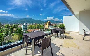 Amazing 2 BR Condo in Versalles - Rooftop Pool