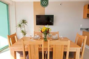Ocean View 2BR Condo - Private Terrace - Beach