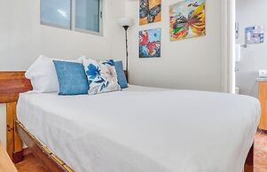 Beachfront 2BR Condo With Pool and Beachclub