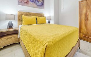 Luxury 2BR Condo in Romatic Zone - Rooftop Pool