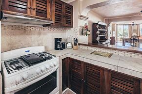Ocean View 2Br Condo-balcony-beach-pool - 206