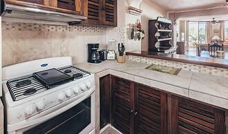 Ocean View 2Br Condo-balcony-beach-pool - 206