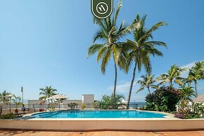 Amazing 2 BR Condo - Partial Oceanview - Pool