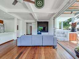 Ecofriendly 2BR Condo - Private Jacuzzi - Rooftop