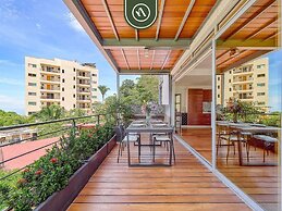 Ecofriendly 2BR Condo - Private Jacuzzi - Rooftop