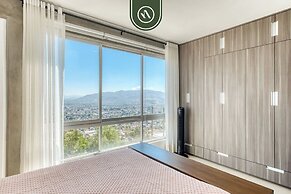 3 BR Condo - Panoramic Views - 5 Min to Downtown