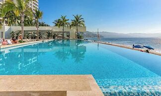 Amazing Studio With Oceanview - Pool - Beach - Gym