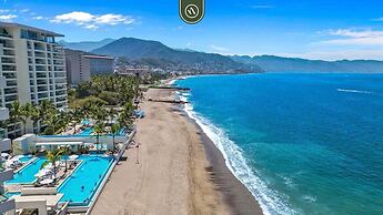 Amazing Studio With Oceanview - Pool - Beach - Gym