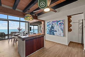 Oceanfront 2 BR Condo With Spectacular View - Pool