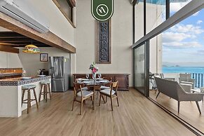 Oceanfront 2 BR Condo With Spectacular View - Pool