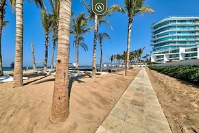 2BR With Private Balcony - Oceanfront Building