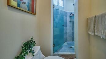2BR With Private Balcony - Oceanfront Building