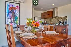 2BR With Private Balcony - Oceanfront Building