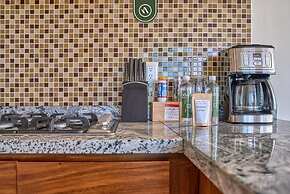 2BR With Private Balcony - Oceanfront Building