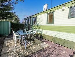 Meadow Island Caravan