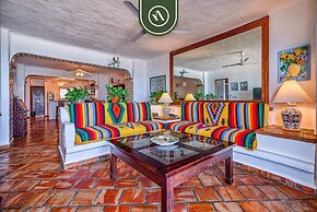 Ocean View 2Br Condo-balcony-beach-pool - 310