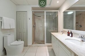Mexican Styled 2 BR Condo - Beachfront - Pool