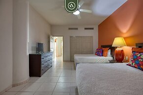 Mexican Styled 2 BR Condo - Beachfront - Pool