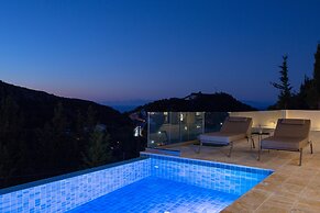 VV Luxury Villas