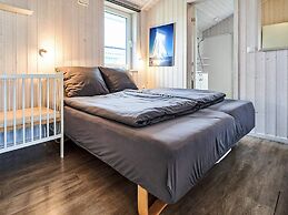 4 Star Holiday Home in Friedrichkoog