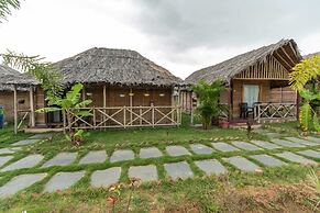 Hampi Natures Cottage