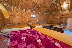 Hampi Natures Cottage