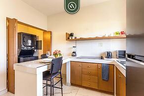 Centric 1BR Condo in Downtown Cabo - Rooftop Pool