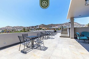 Centric 1BR Condo in Downtown Cabo - Rooftop Pool