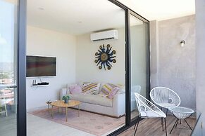Ocean's Point by Baja Toms