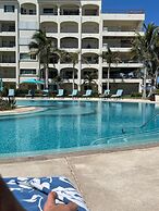Tortuga Bay TBB 2502