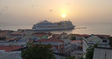Oceanview Suites