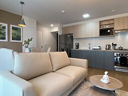 Select by Wynwood House