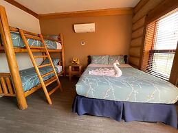 Bear's Claw Lodge