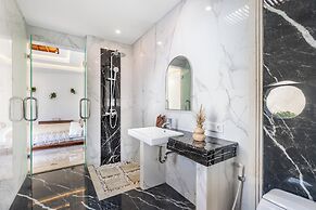 Private Pool Villa Arsy by Orivista
