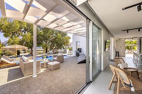 Protaras Leomi Seaview Villa