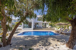 Protaras Leomi Seaview Villa