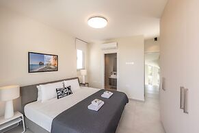 Protaras Leomi Seaview Villa