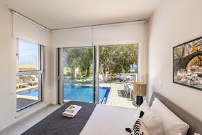 Protaras Leomi Seaview Villa