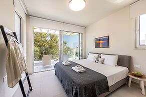 Protaras Leomi Seaview Villa