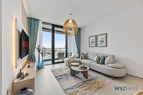Luxury 1BR Address JBR Beachfront